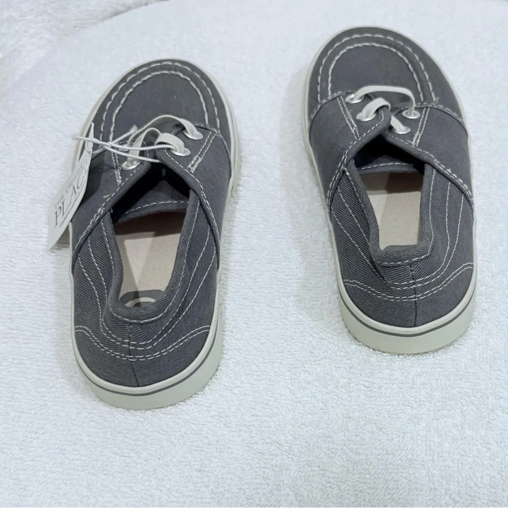 The Children’s Place loafer slip on shoe kids size 12